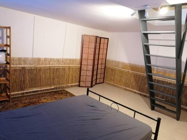 Appartement Avec Jardin Au Calme Montreuil  Extérieur photo